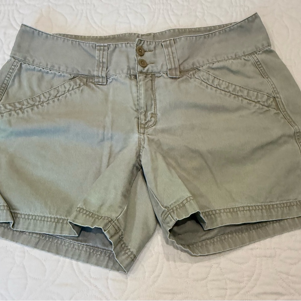 North Face Women's Casual Khaki Shorts